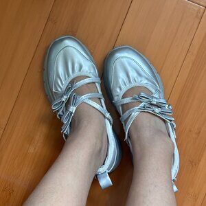 women shoes